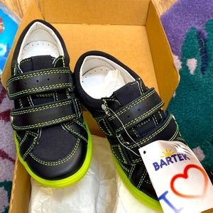 Bartek new sneakers, 27 (10us)